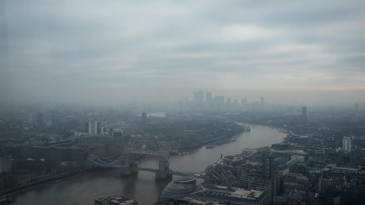 Air quality forecast: Predicting pollution patterns