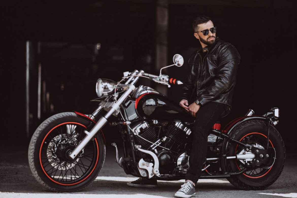 Fashionable men’s clothing: t-shirts and shirts